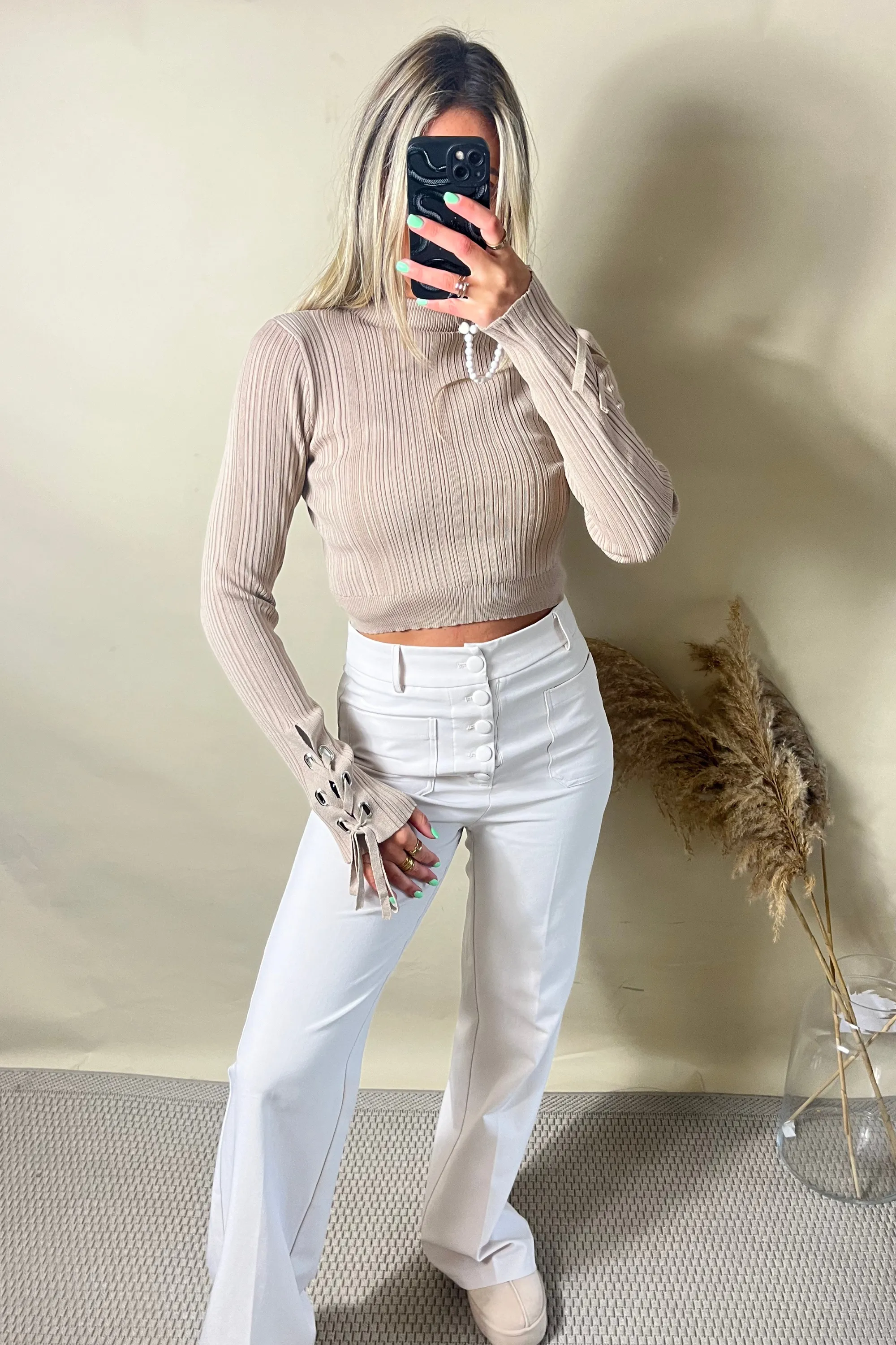 Beige textured cropped lace sleeve top