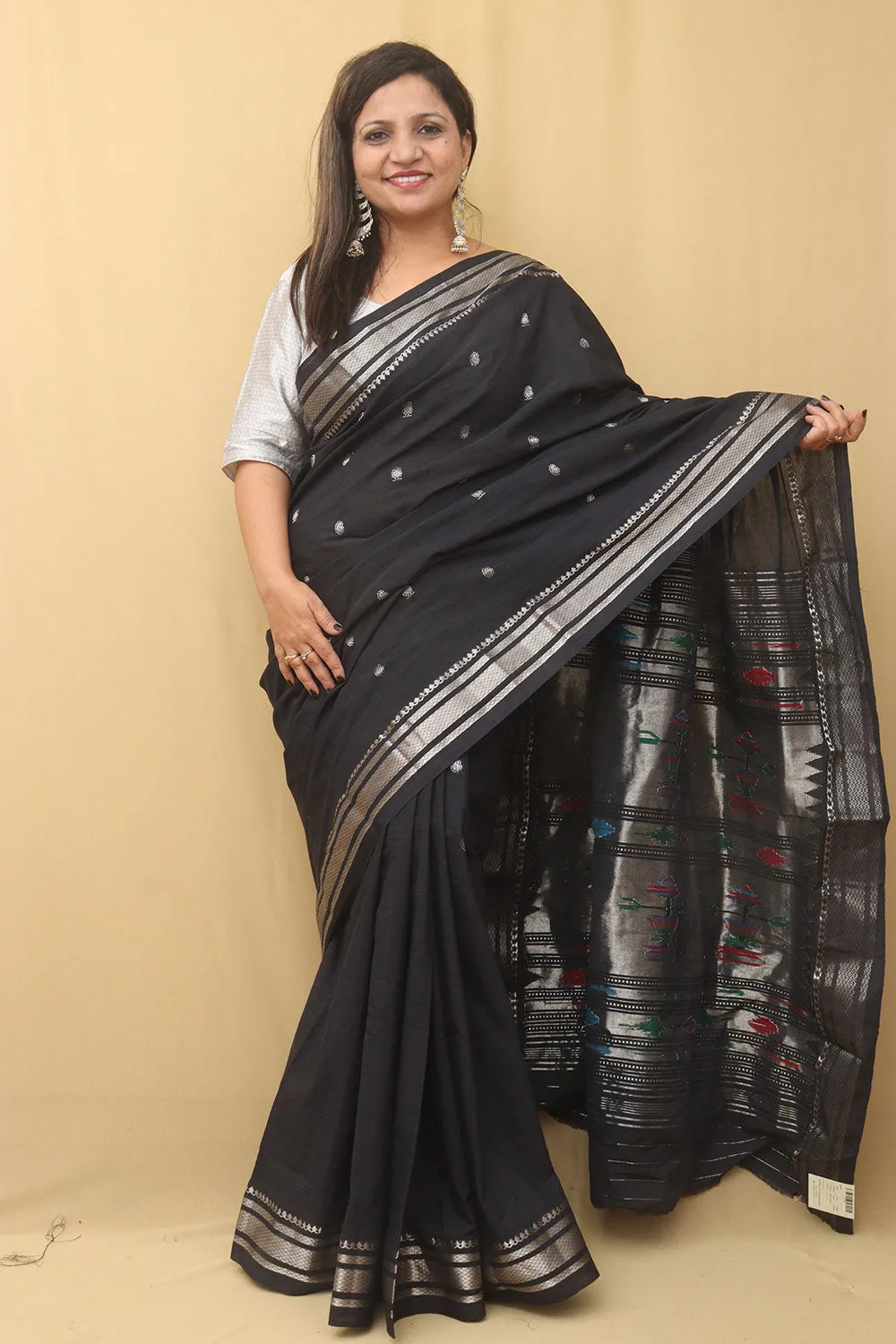 Black Paithani Handloom Pure Cotton Saree