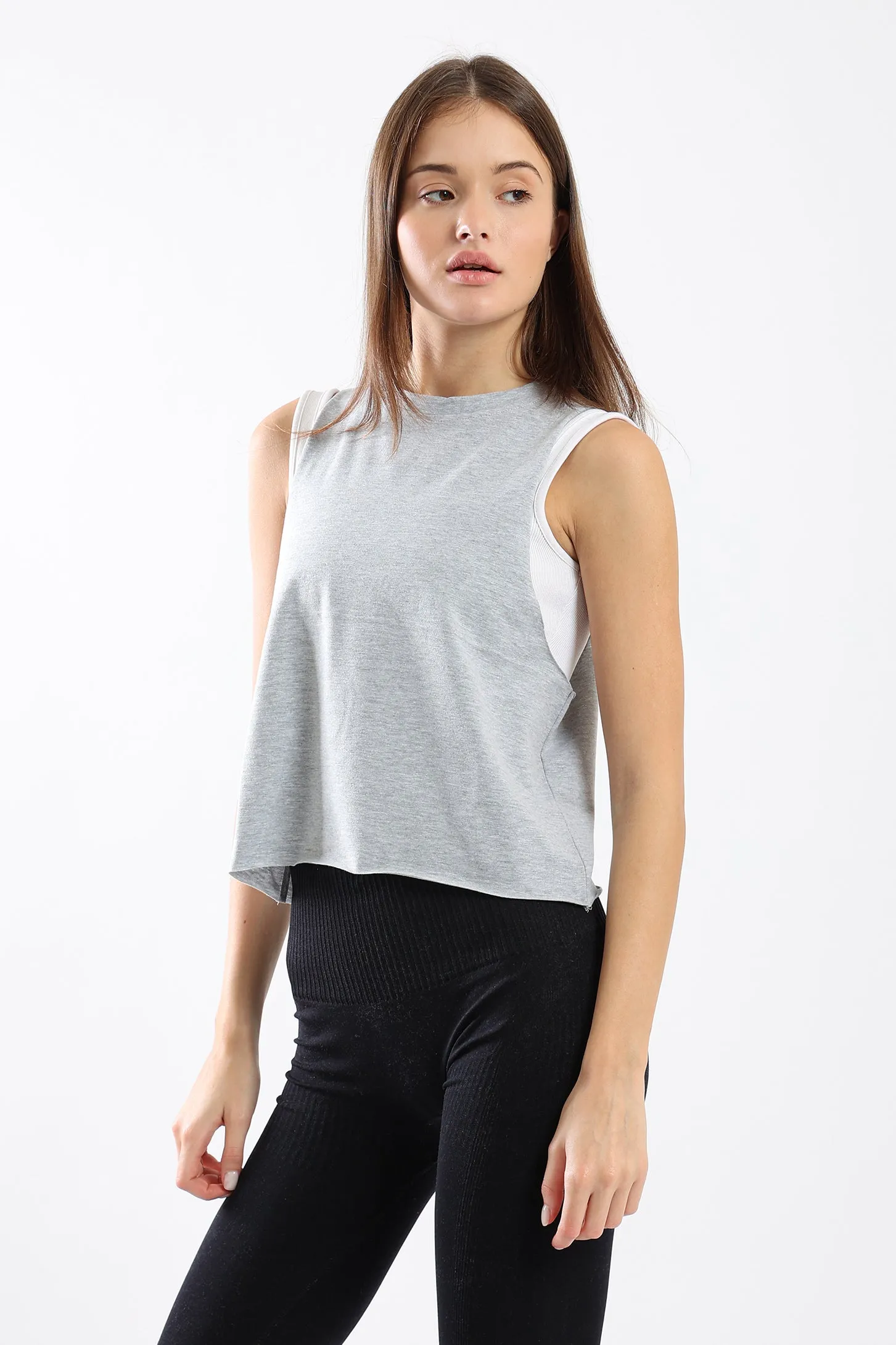 CROP MUSCLE TEE -GREY