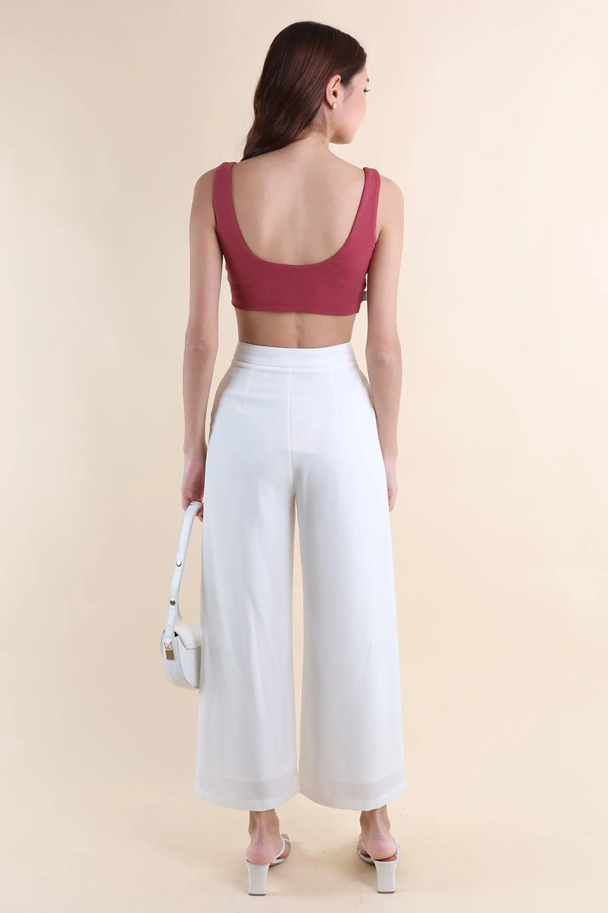 DARIS U-PADDED CROP TOP IN GRAPEVINE