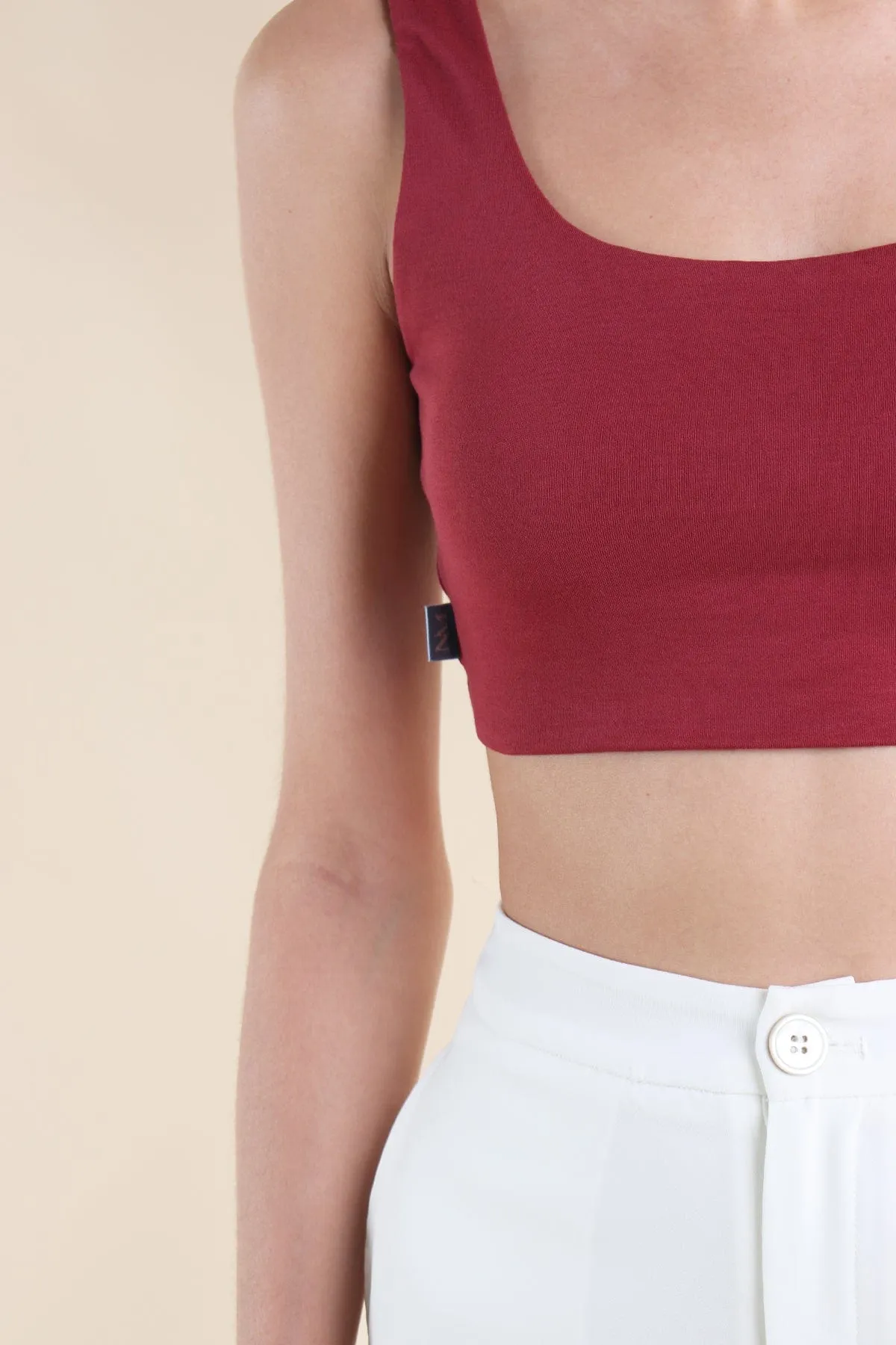 DARIS U-PADDED CROP TOP IN GRAPEVINE