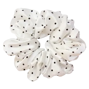 Dottie Scrunchie in White