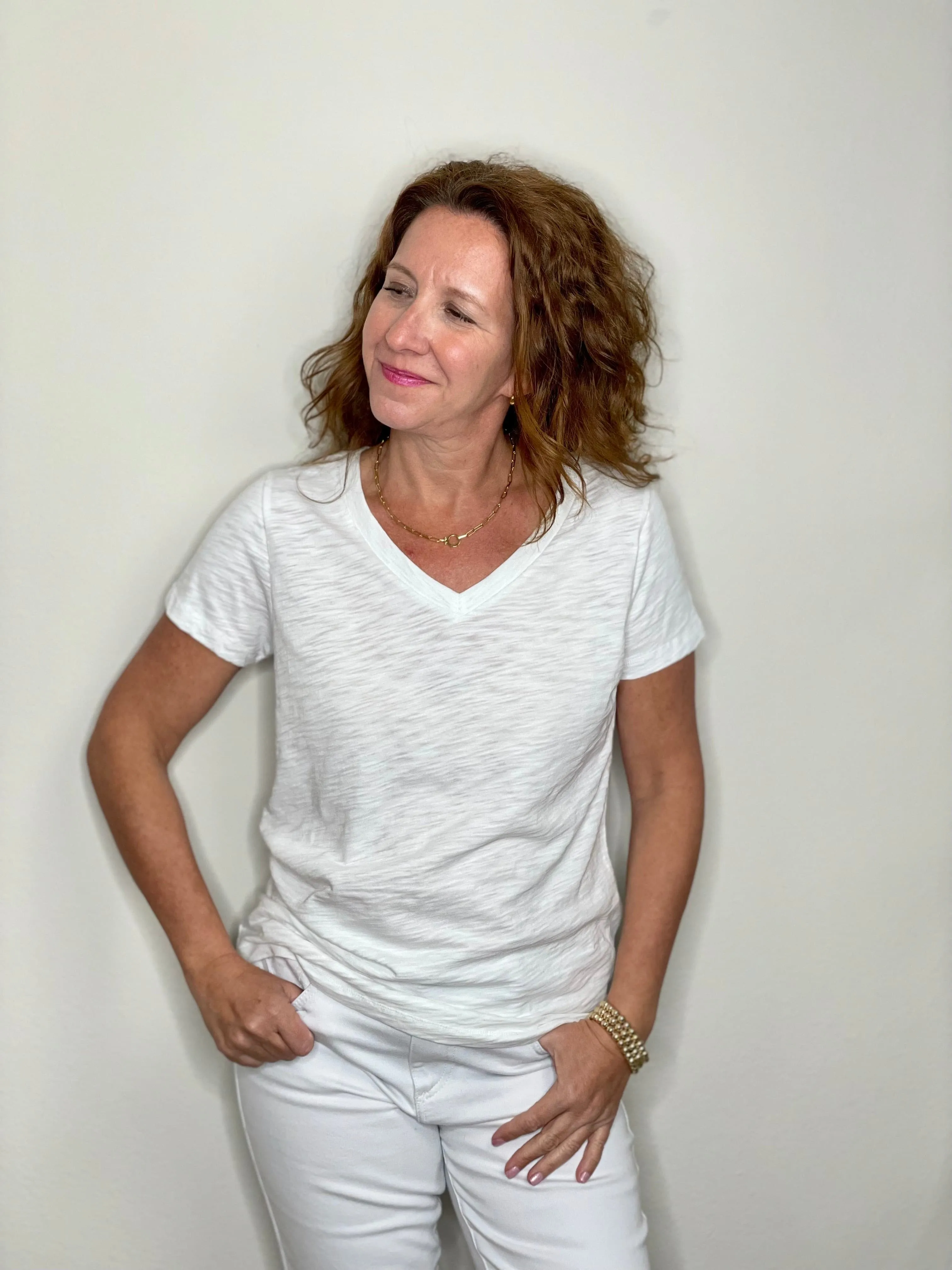 Erin Gray Low-key V Neck Tee in White