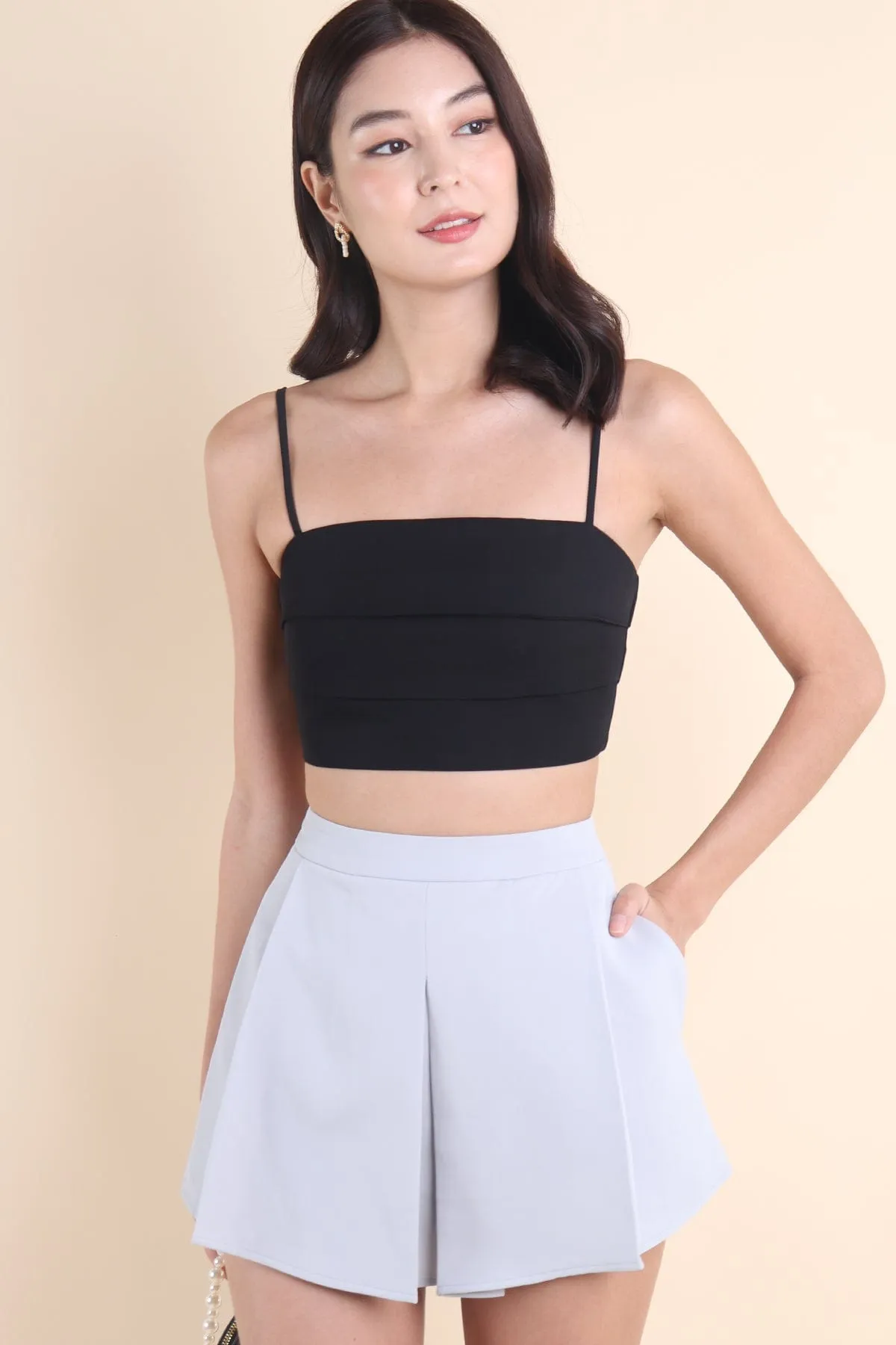 FABIAN PANEL TOP IN BLACK