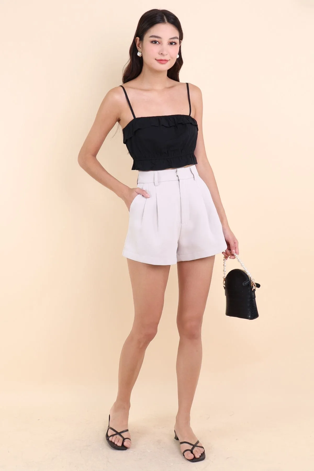 FALLON CROP SPAG TOP IN BLACK