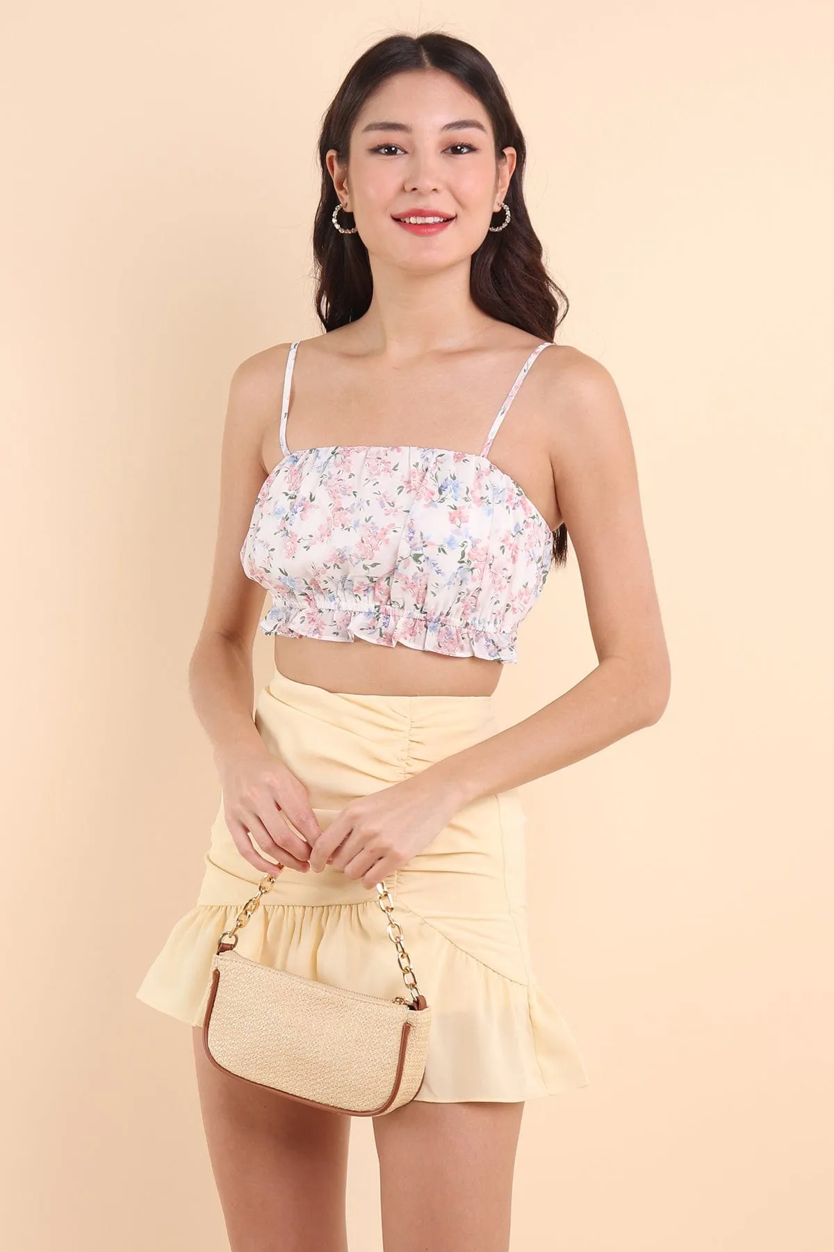 GIZELLE FLORAL SPAG TOP IN WHITE