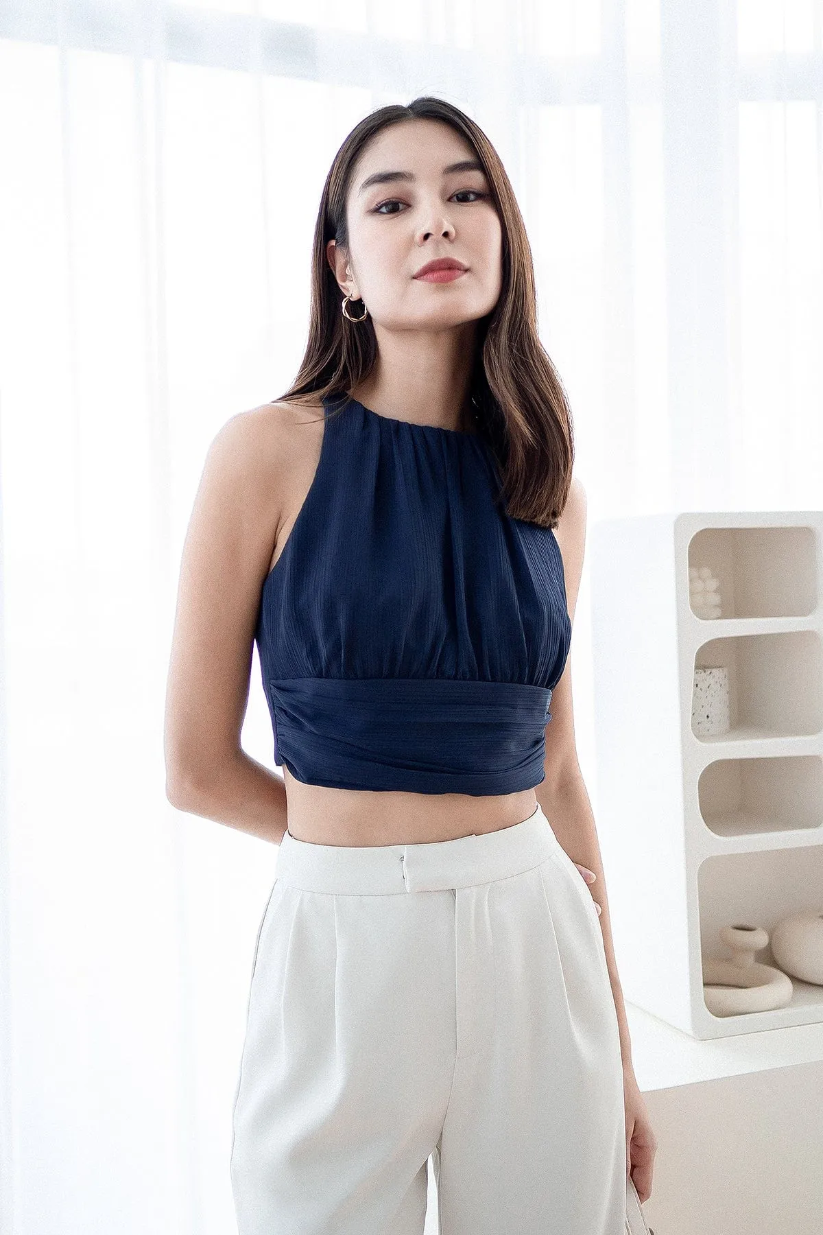 KAI PLEATED TOP IN NAVY