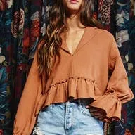 Poet Sleeve Crop Top