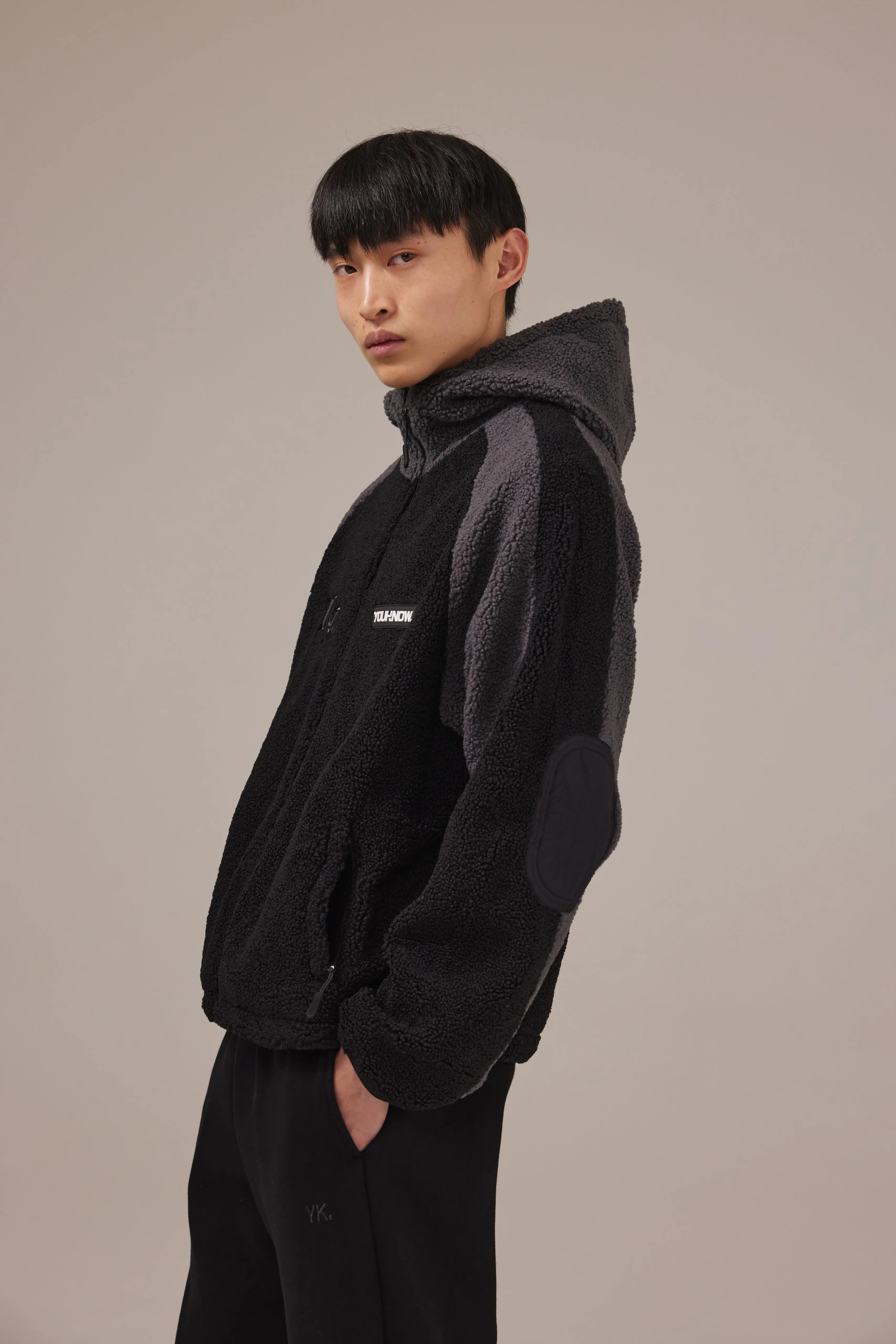 SHERPA PANEL FLEECE | BLACK