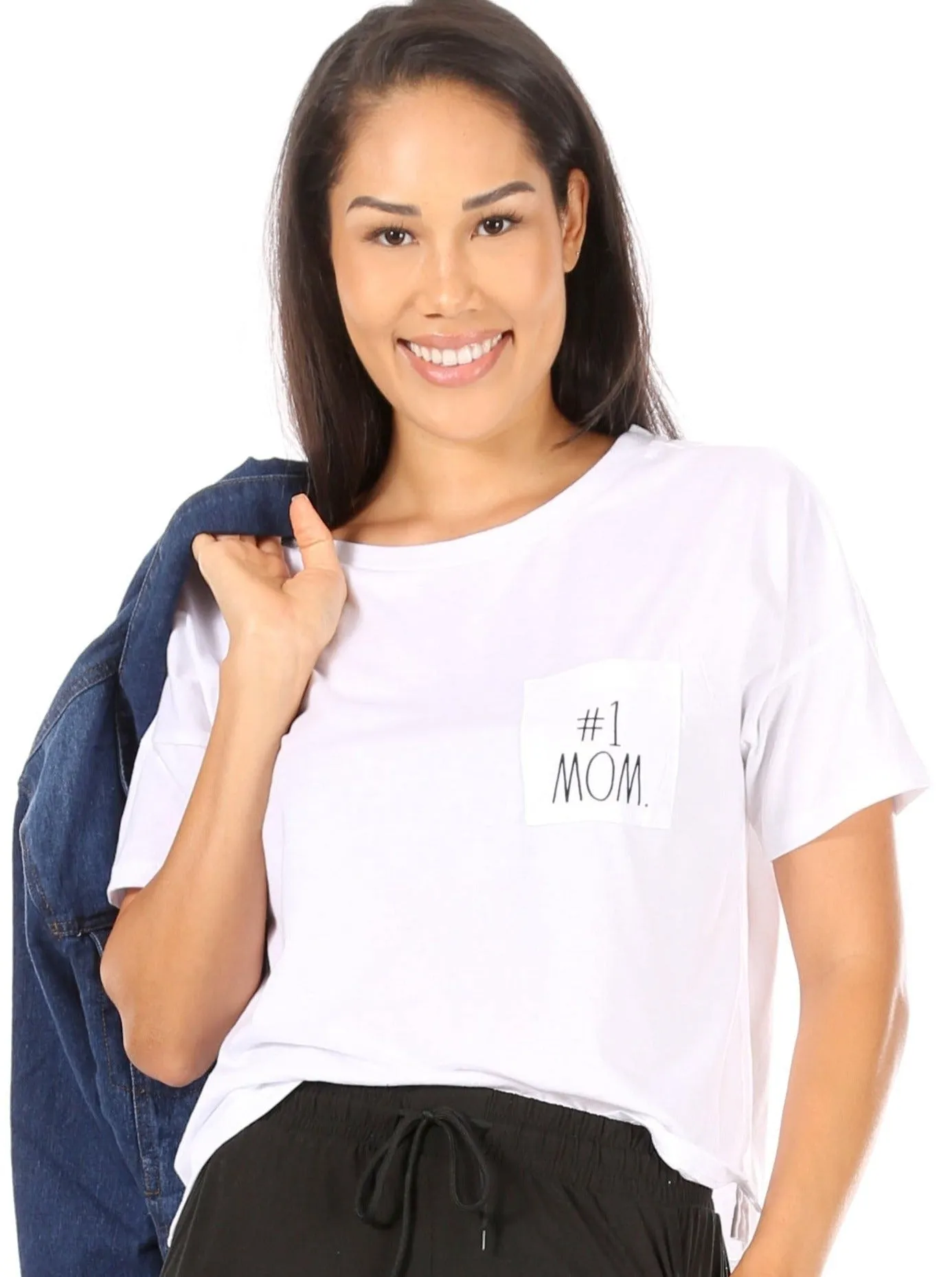 Women's "#1 MOM" Short Sleeve Boxy T-Shirt with Pocket